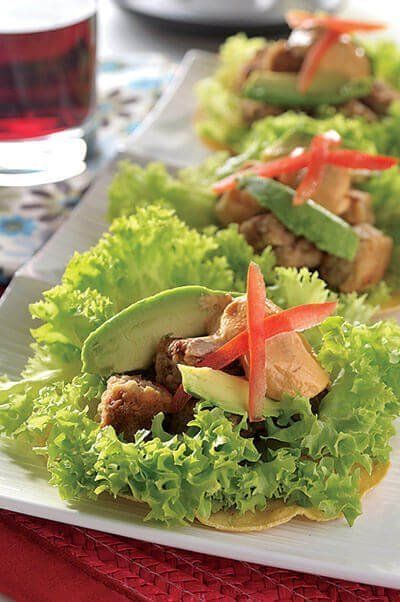 Carnitas de atún con mayonesa de chipotle