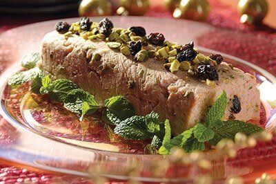 Botana de jamón con pistaches y pasas