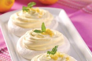 Tartas de merengue con crema de limón