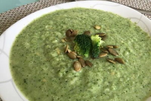 Crema de brócoli vegana