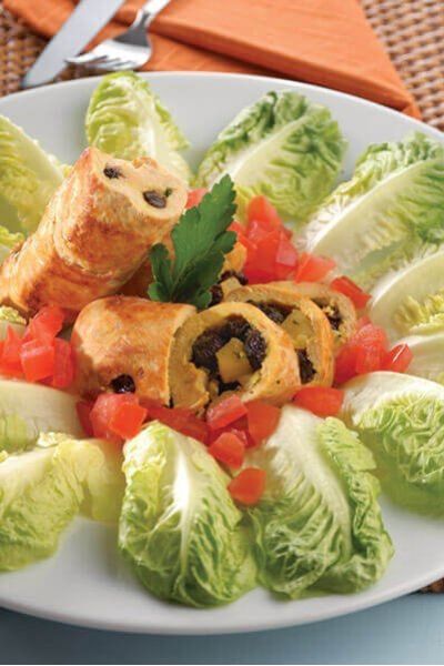 Rollos de pollo con frutas