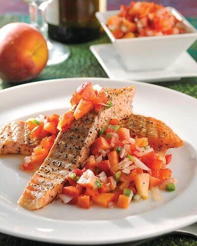 Salmón con salsa de durazno