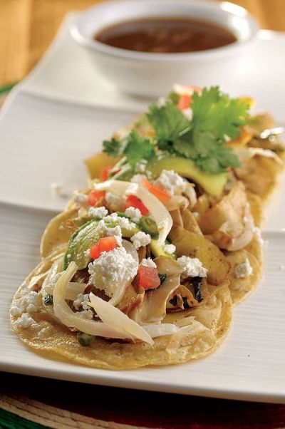 Taquitos de cascara de papa