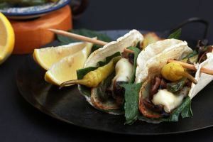 Tacos rellenos de champiñones