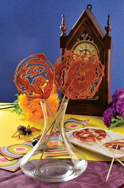 Paletas escalofriantes de piloncillo y chocolate