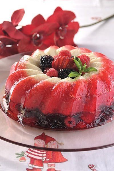 Cheese cake con gelatina de frutos del bosque