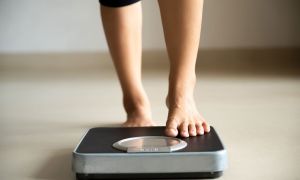 Cuando revisar tu peso corporal se vuelve obsesión