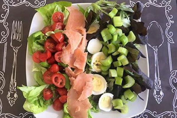 Ensalada de  salmón