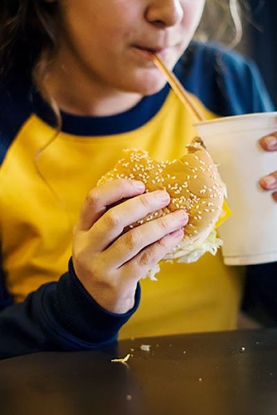 Cuida a tu bebé de la ganancia de peso