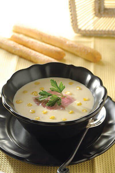 Sopa de elote y jamón