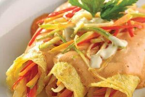 Rollitos de huevo rellenos de verdura