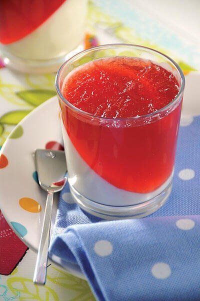 Gelatina de Jamaica con yogurt