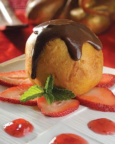 Helado frito (tempura helado)