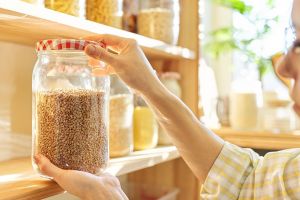 Acomoda tu despensa  para promover buenos hábitos