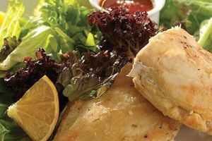 Pechuga de pollo con salsa de guajillo y tequila