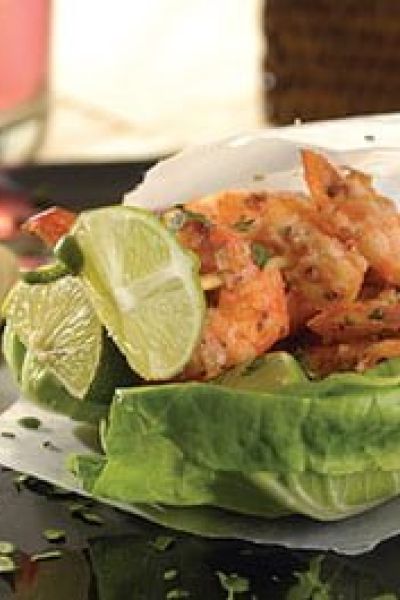 Brochetas de camarón