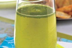 Agua de limón y albahaca