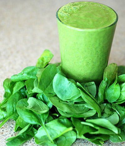 Smoothie de espinaca y plátano