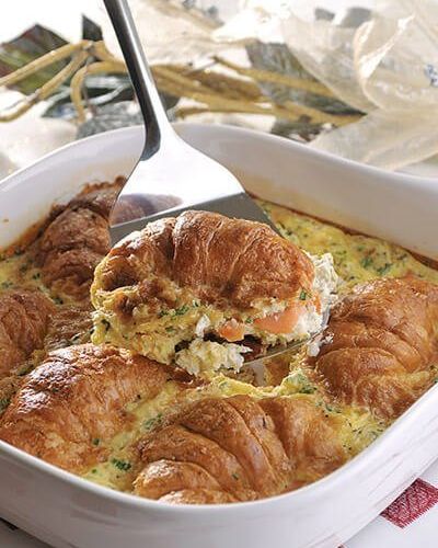 Souflé de croissants con salmón