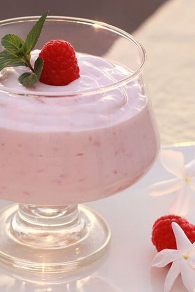 Yogur vegano de tofu con frutos rojos|Yogur vegano de tofu con frutos rojos|Yogur vegano de tofu con frutos rojos|