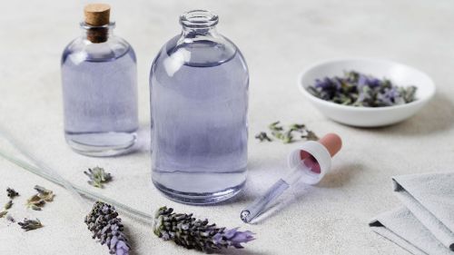 Usos del aceite esencial de lavanda de grado terapéutico