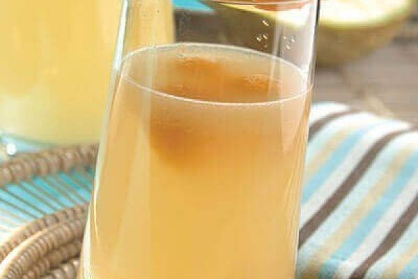 Agua de semillas de melón