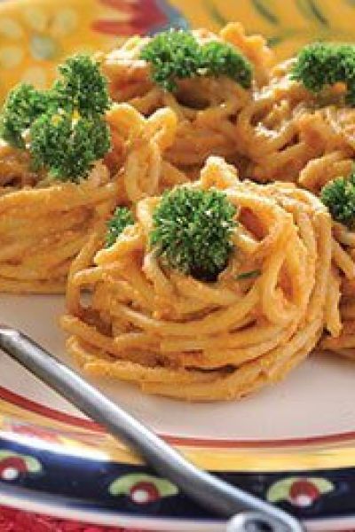 Espagueti con salsa de berenjena