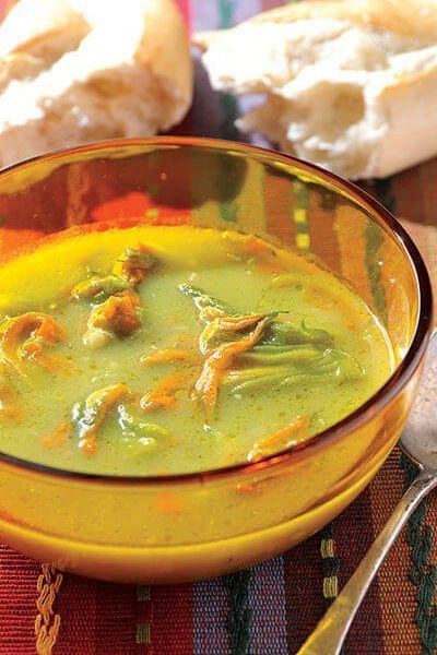 Sopa de calabaza y flor