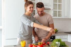 ¿Solteras o recién casadas en la cocina?