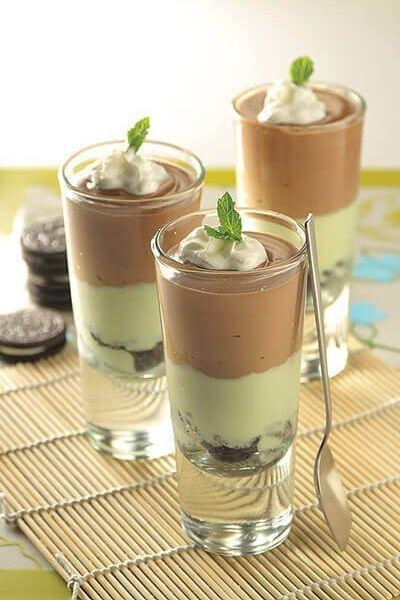 Copas de chocolate con menta