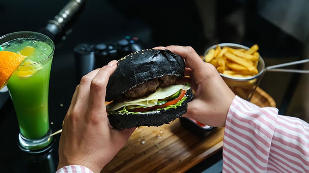 Pensar que estoy enferma y así justifico mi hambre