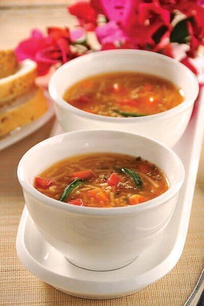 Pasta con verduras y chile poblano