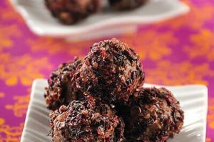 Trufas de chocolate amargo con Jamaica